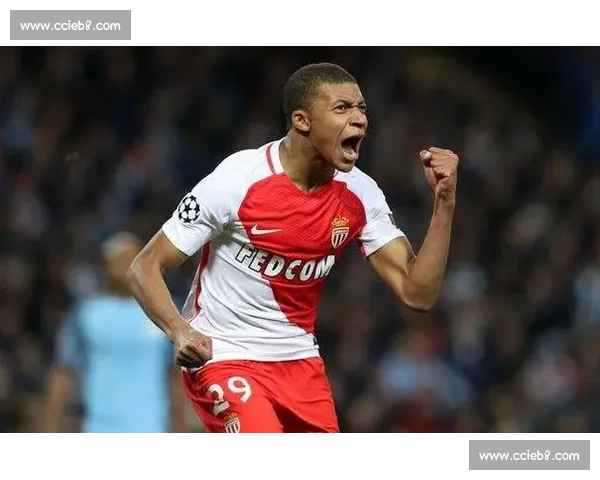 明星选手“天价”跳槽,是实力还是泡沫欧洲转会市场众说纷纭 明星选手“天价”跳槽,是实力还是泡沫欧洲转会市场众说纷纭